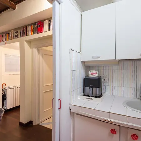 Fori Imperiali Lovers * روما